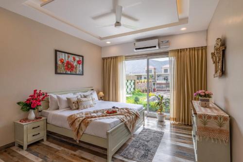 Bedla Villa | ELIVAAS Heaven in Hills Valora 6 BHK Pet friendly villa with Pvt Pool