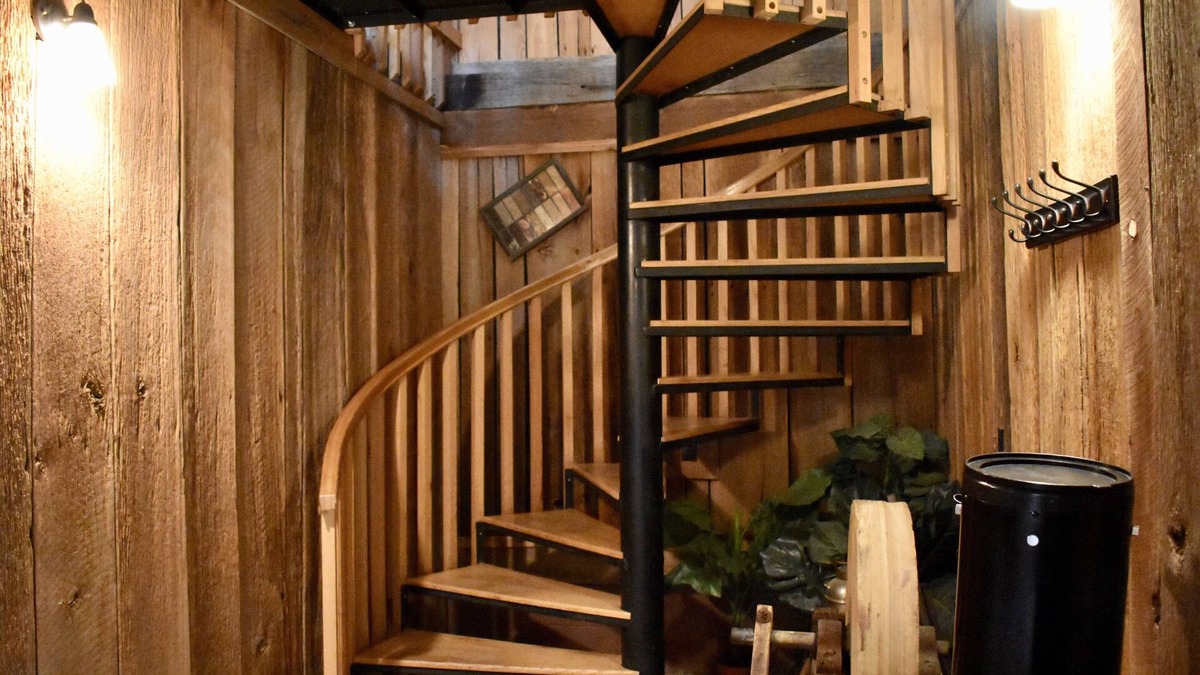Shoals Cabin | Elk Ridge Ranch-French Lick-Family Reunions Corporate Retreats, Private Parties