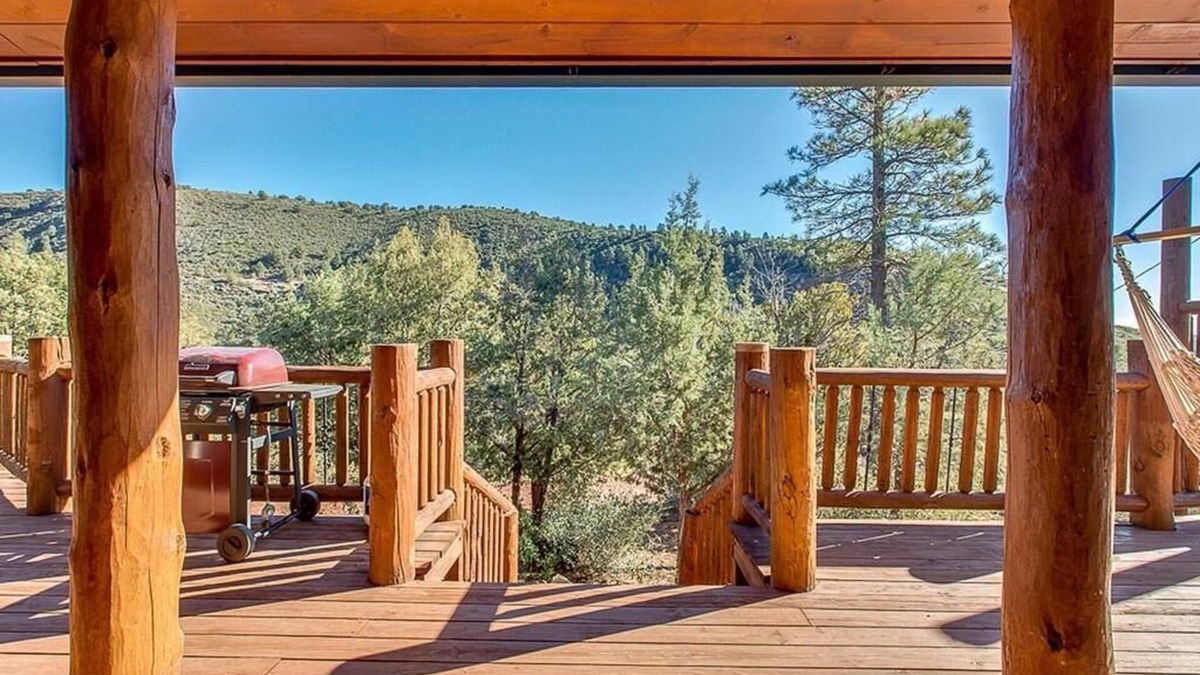 Payson Cabin | Elk Surprise Hillside Hideaway