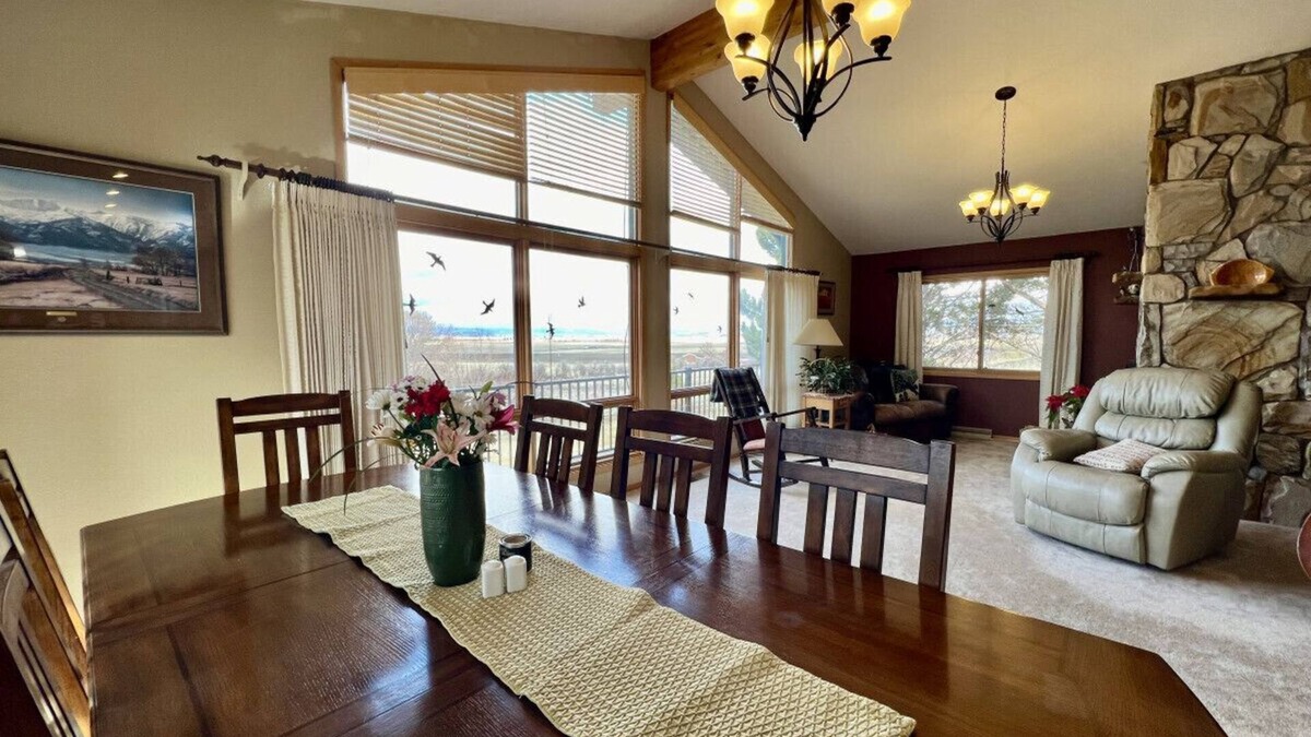 Baker City Apartment | Elkhorn Views Home, Beautiful!