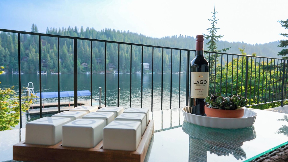 Coeur d'Alene House | Ellen's Escape in Rockford Bay/Lake CDA — no wake zone and family friendly.