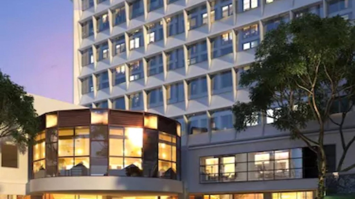 Surabaya Hotel | Elmi Hotel Surabaya