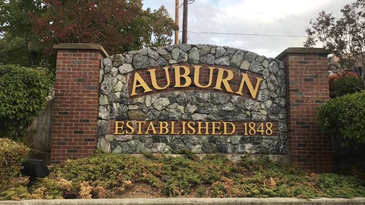 Auburn Hotel | Elmwood Motel