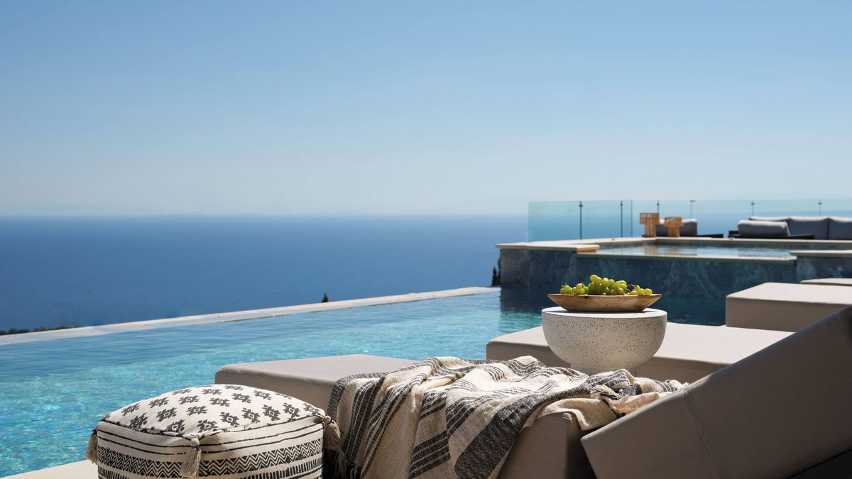 Skinaria Villa | Elpida Luxury Villa, with Infinity Pool & Jacuzzi