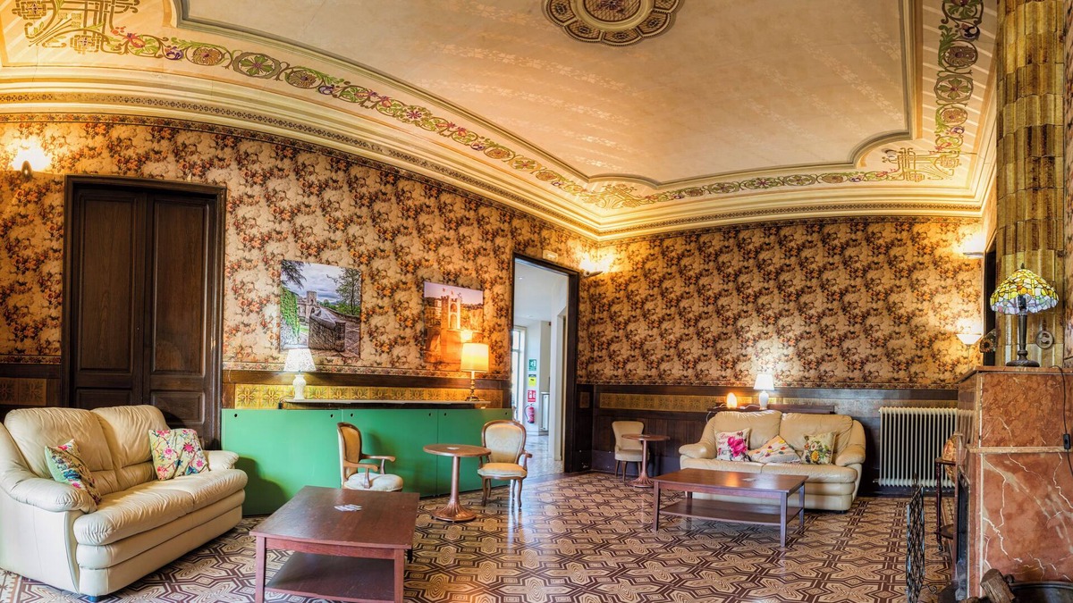 Besalu Hotel | Els Jardins De La Martana