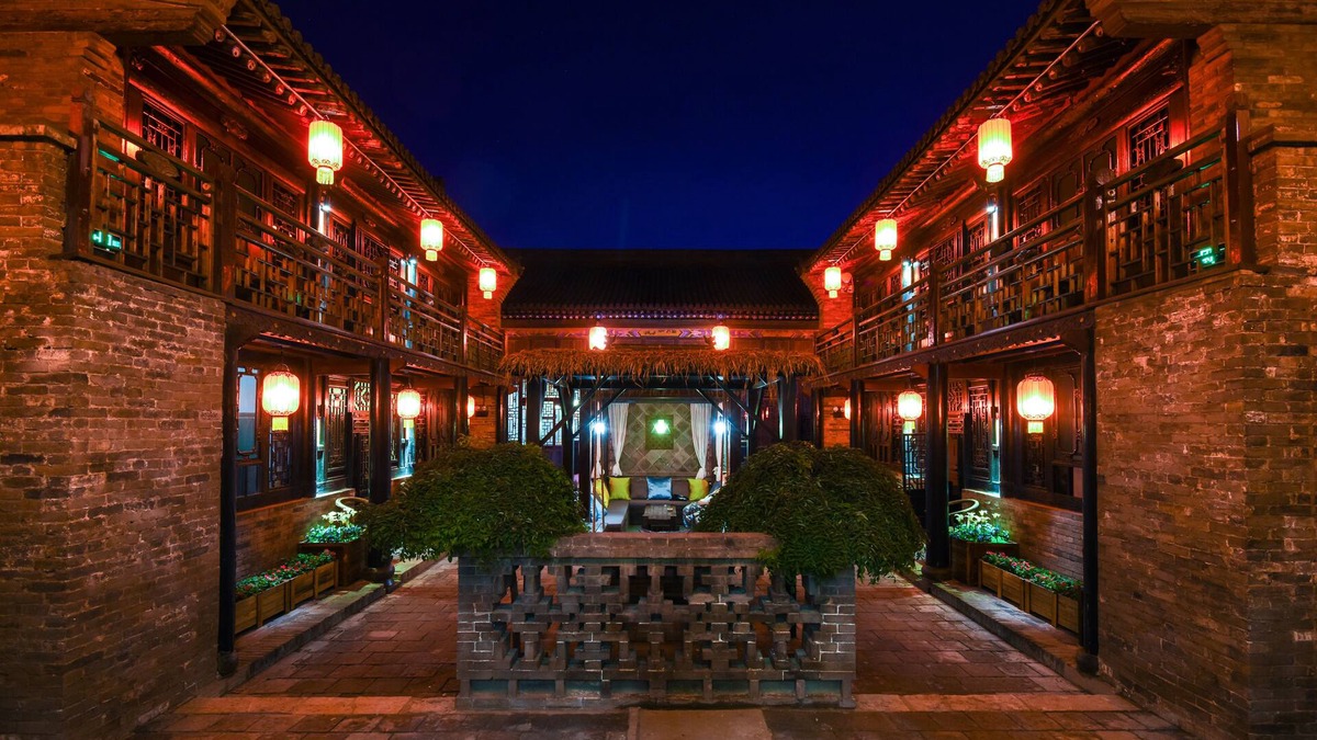 Pingyao Hotel | Elsewhere Hotel The former residence of the draft bank