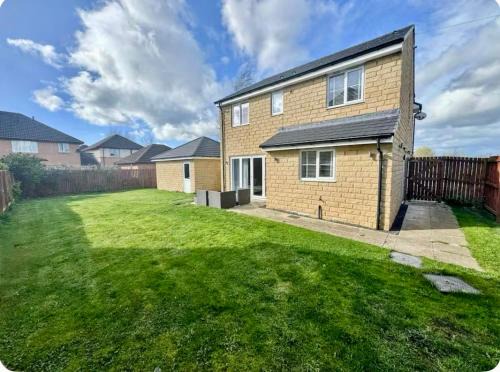 Darlington House | Elysian Escape, modern 5 bedroom house, sleeps 12