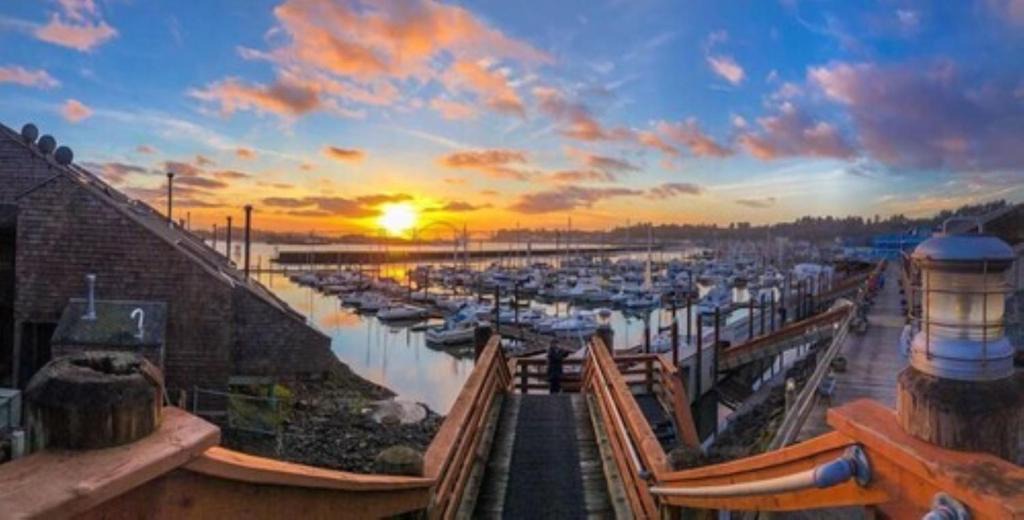 Historic Bayfront Resort | Embarcadero Resort