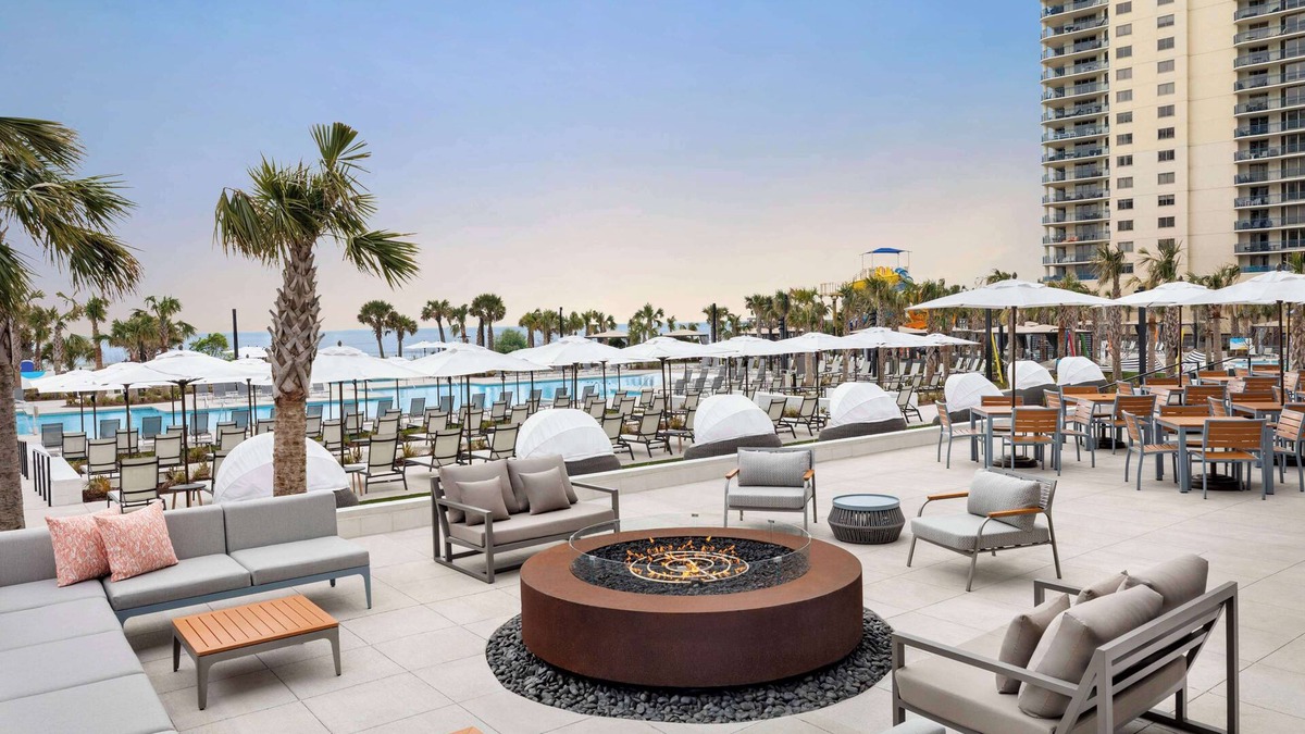 Arcadian Shores Resort | Embassy Suites by Hilton Myrtle Beach Oceanfront Resort