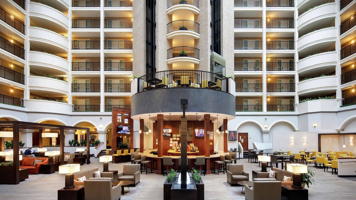 Park Central Hotel | Embassy Suites by Hilton Dallas Park Central Area