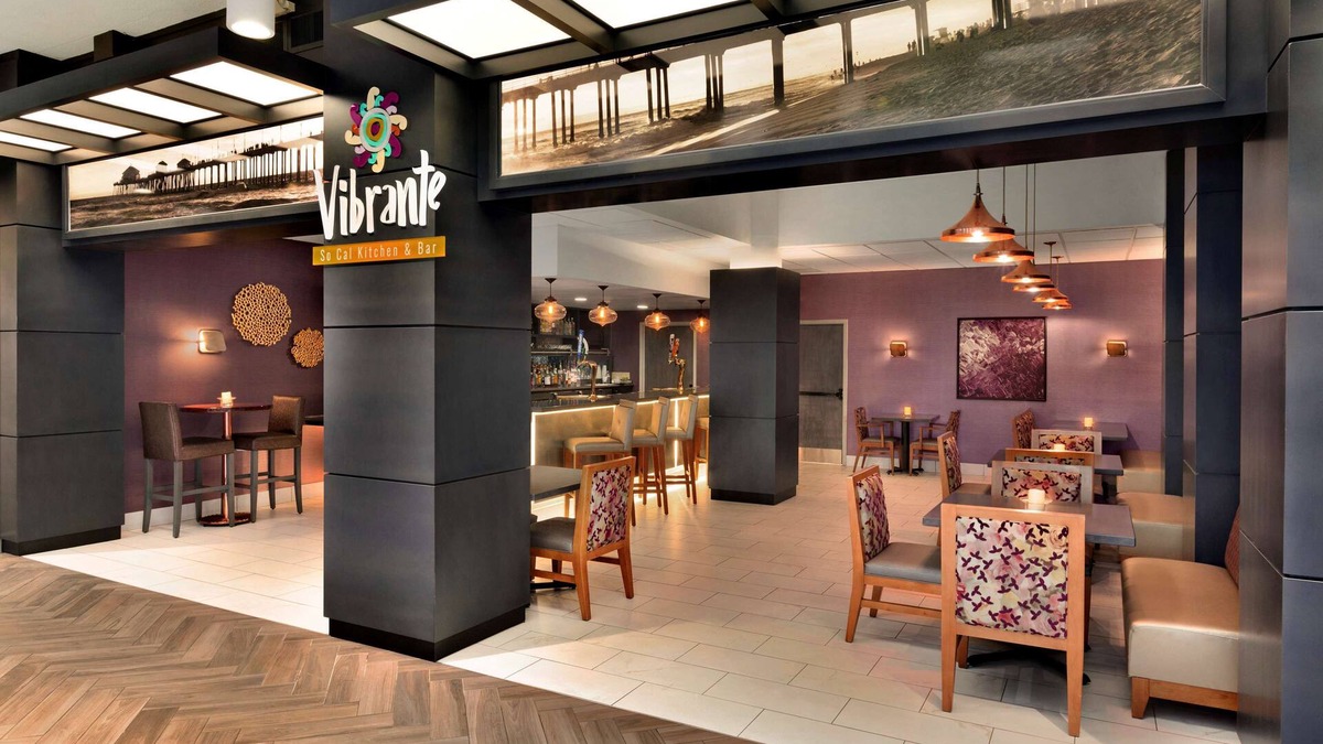 Irvine Business Complex Hotel | Embassy Suites by Hilton Irvine Orange County Airport