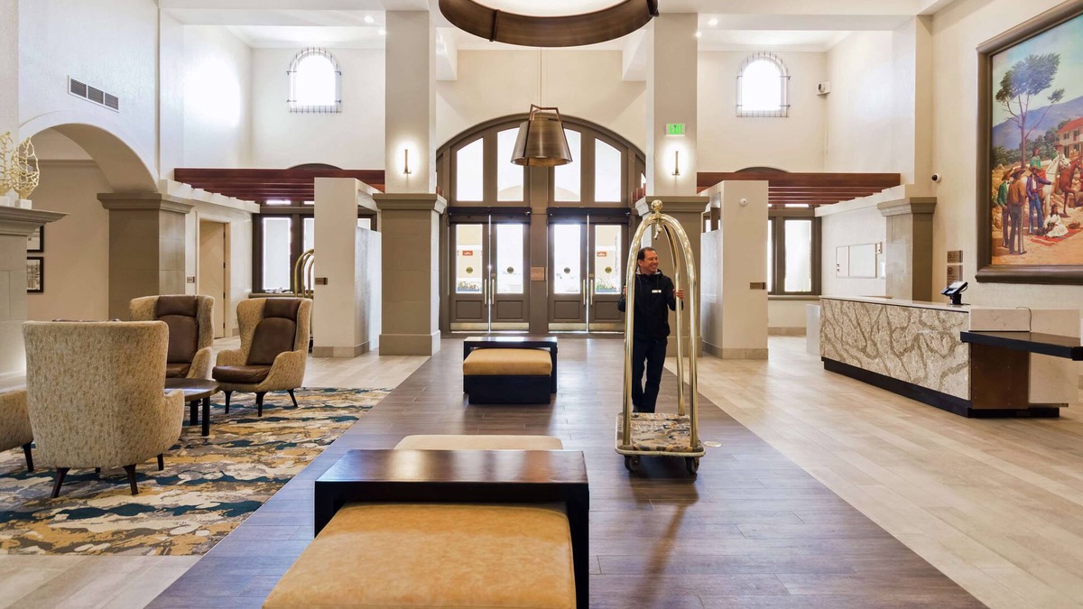 Milpitas Hotel | Embassy Suites by Hilton Milpitas Silicon Valley