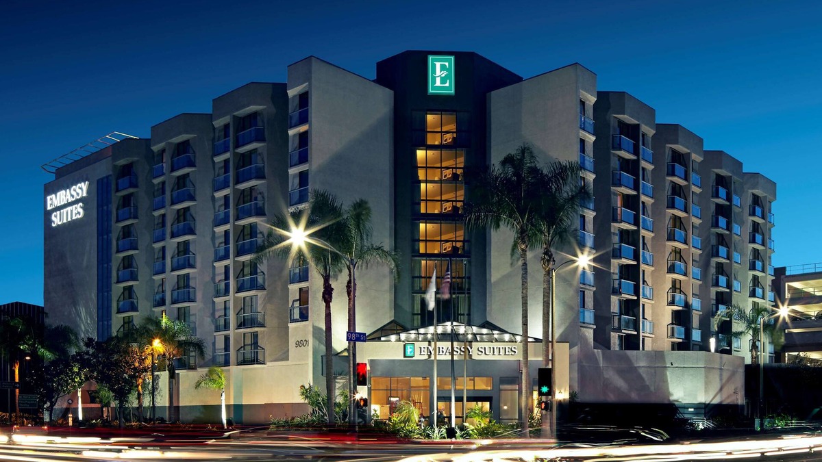 Los Angeles Hotel | Embassy Suites by Hilton Los Angeles International Airport North