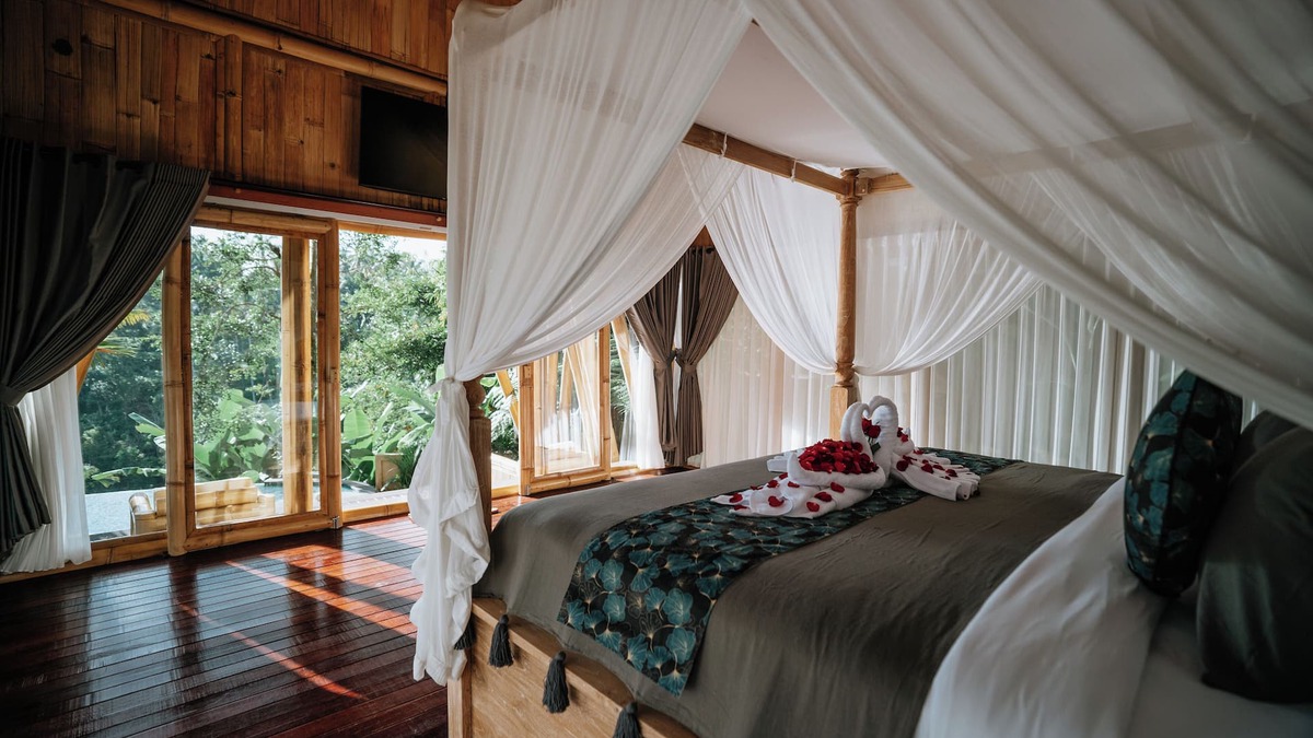 Melayang Villa | Embrace Ancient Bali at Umah Bali Kuno Villas