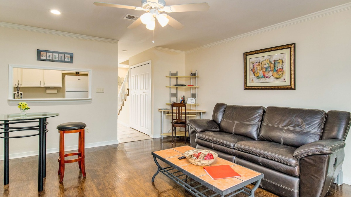 Southeast Pensacola House | Emerald Coast Vacation Station