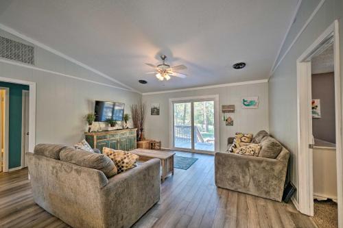 Emerald Isle House | Emerald Isle Escape Walk to Ocean