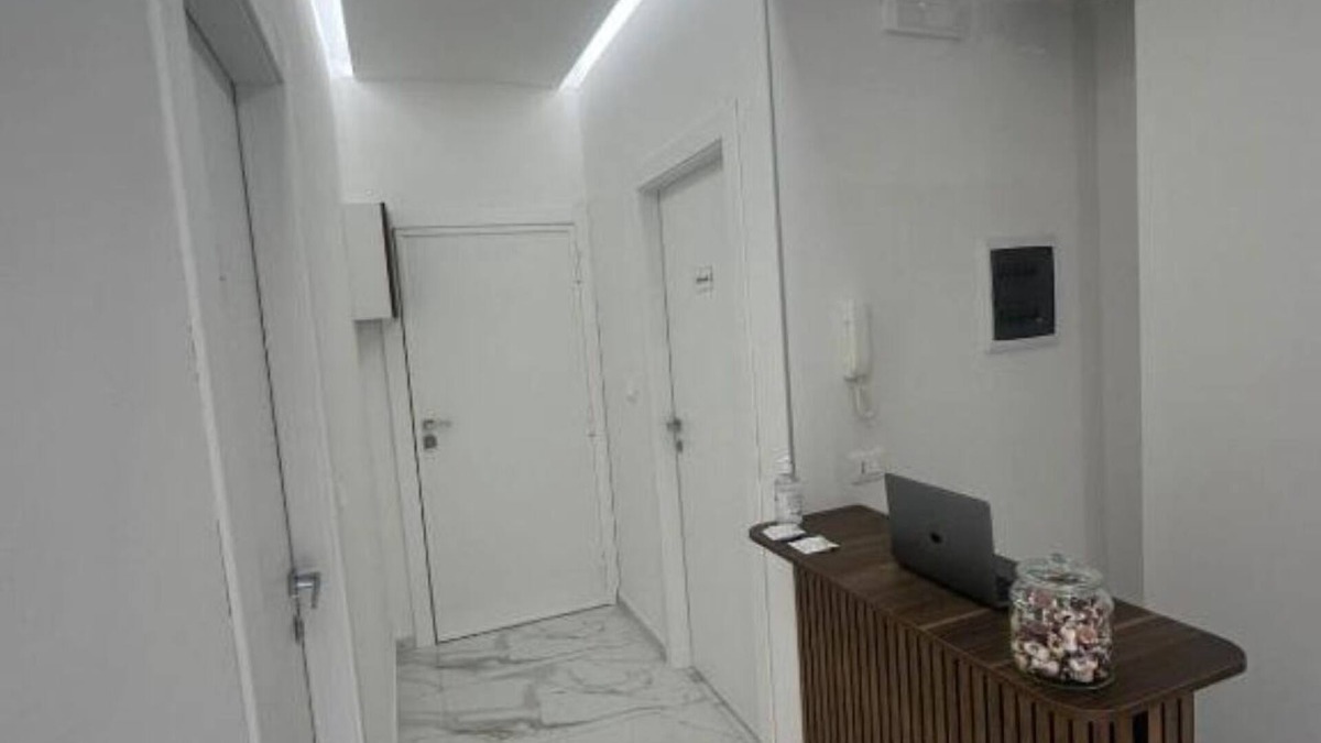 Naples House | Emerald Rooms: Deluxe Double Room