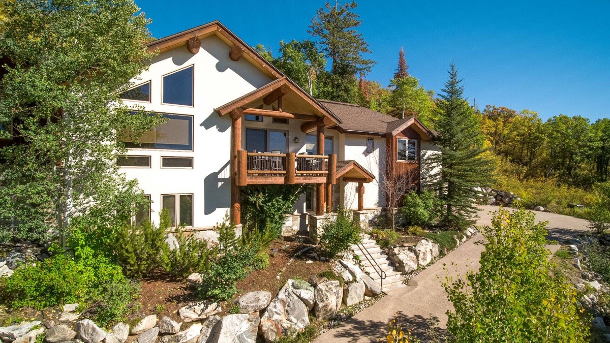 Steamboat Springs House | Emerald View Chalet - Hot Tub w/Panoramic Views, 4 Kings + 2 Twins, Game Room - Luxury Home