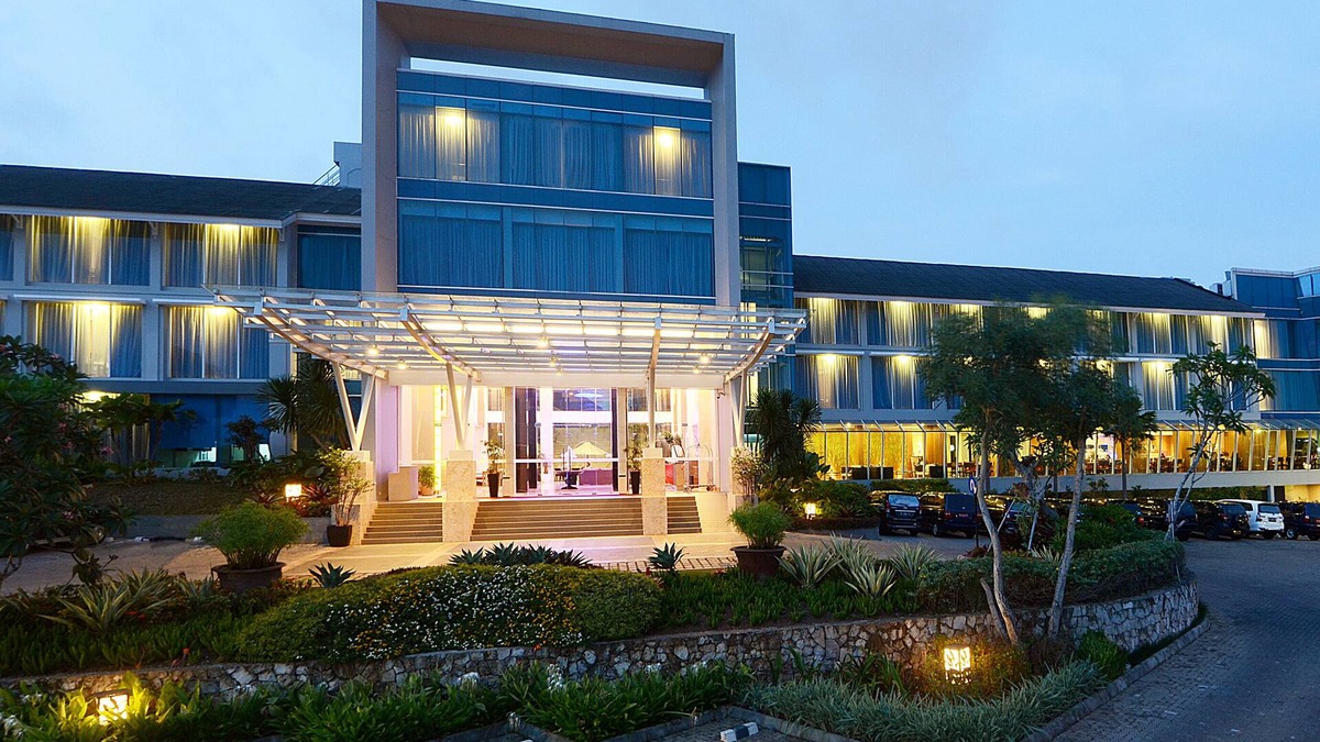 Bandar Lampung Hotel | Emersia Hotel & Resort