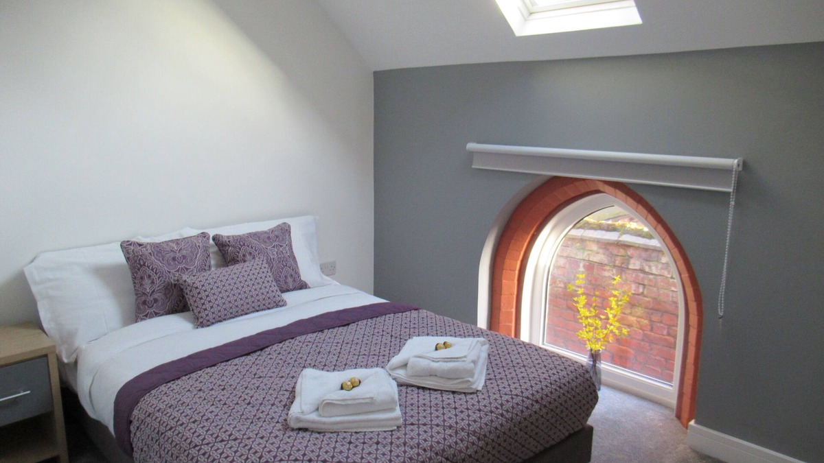 Warrington Apartment | Emmanuel Church Apartments