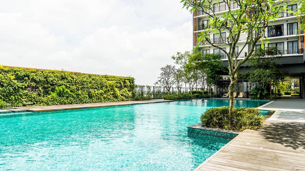 Petaling Jaya Condo | Emporis SOHO Residence by Airhost