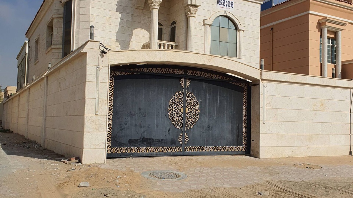 Ajman Villa | Enayath Homes 5BHK villa with pool