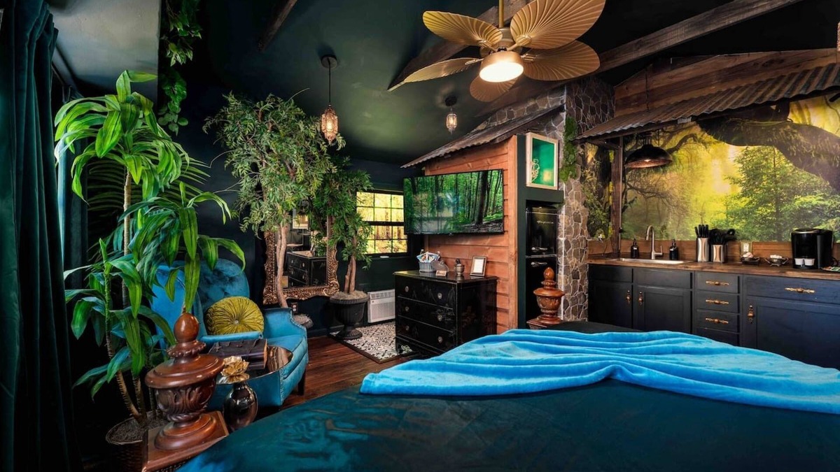 Riverside Apartment | Enchanted Forest: a Magical Luxury Studio