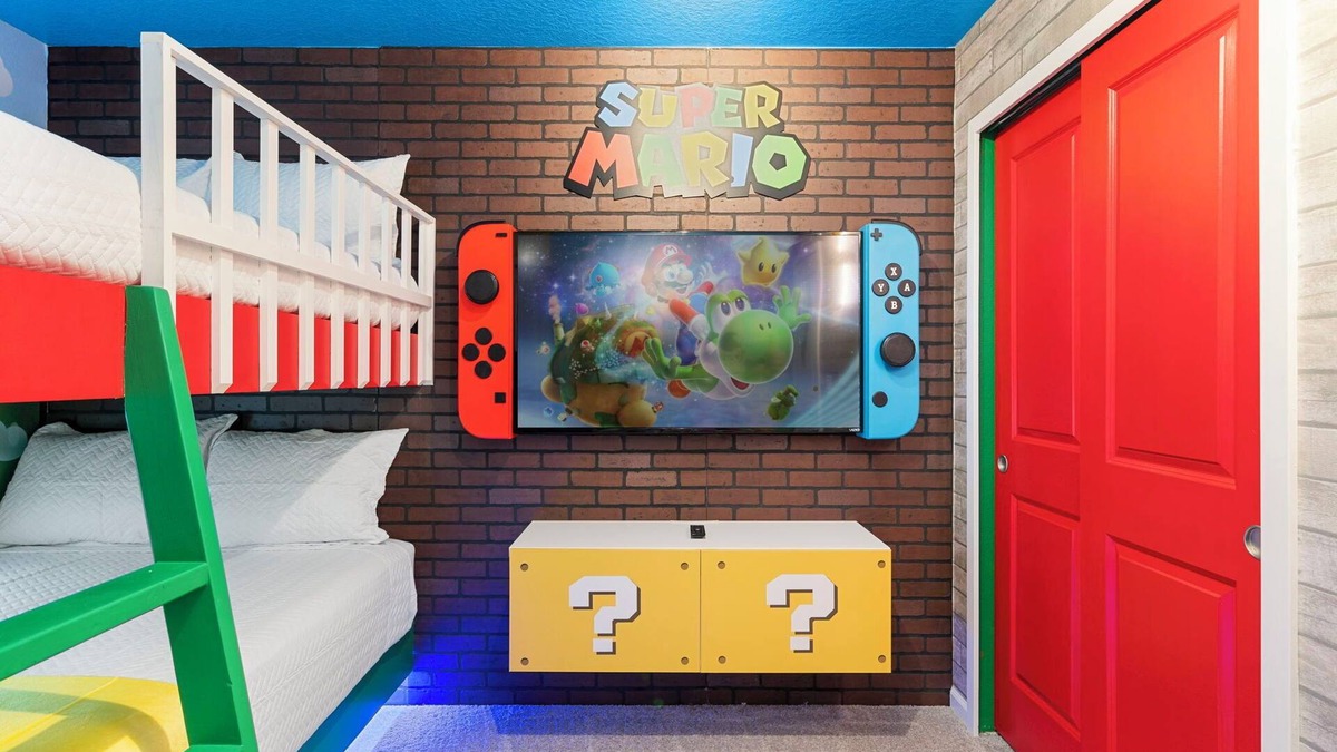 Florida Central Atlantic Coast House | Enchanted Playhouse – Disney-Themed 6BR Villa w/Pool & Solara Resort Water Park