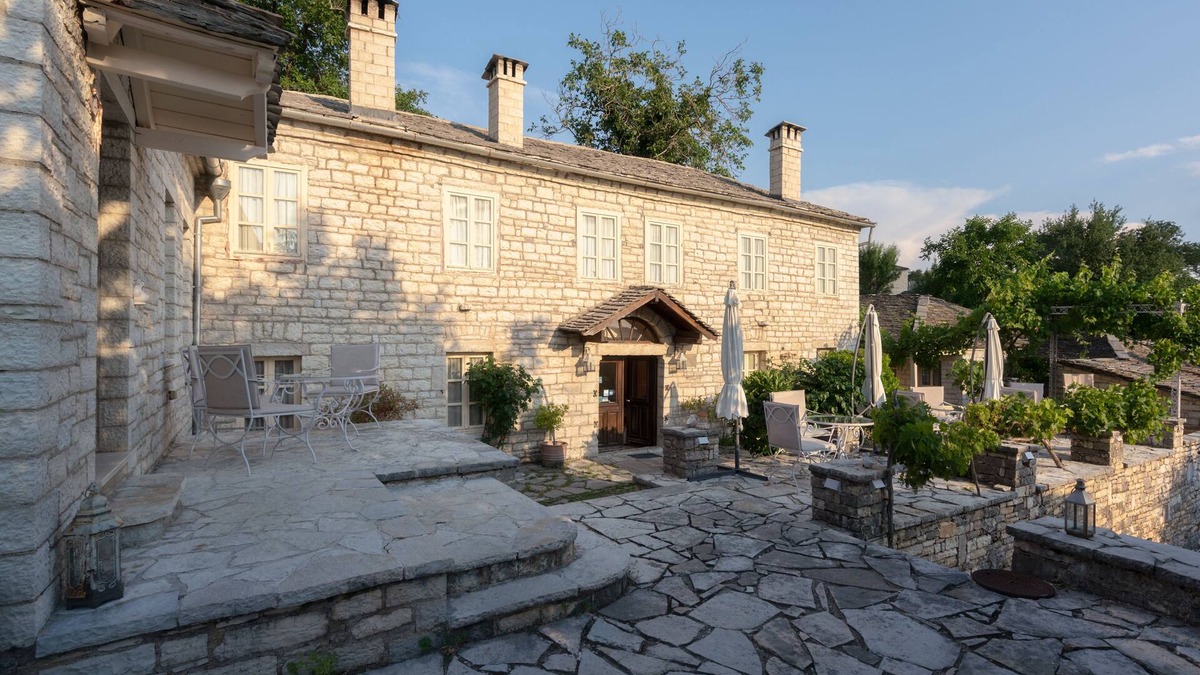 Ano Pedina House | Enchanting 4 bedrooms French style country house - Ano Pedina- Zagori