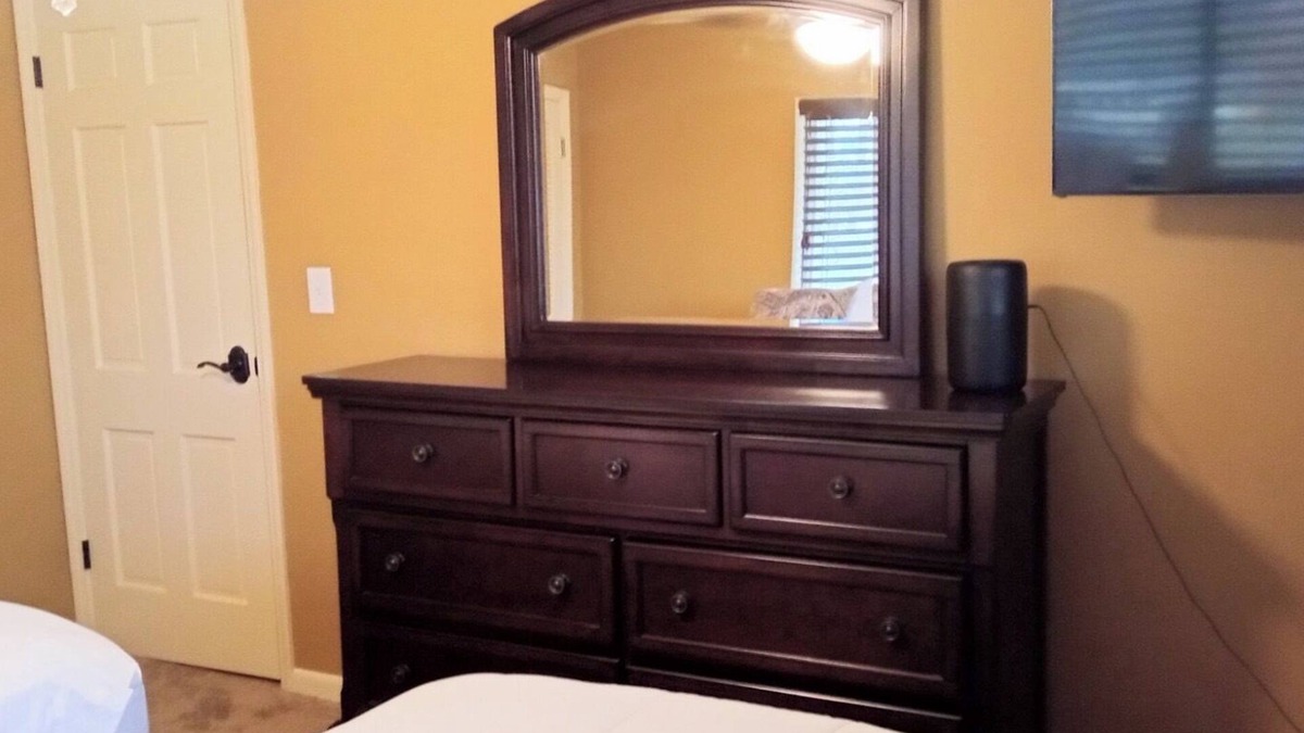 Newburgh House | Enchanting 4-bedroom house with AC in Newburgh