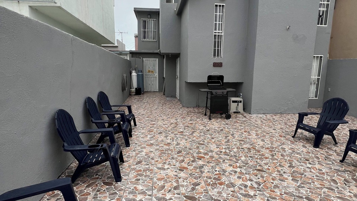 Playas de Tijuana House | Enchanting 4-bedroom house with WiFi in Playas De Tijuana nn