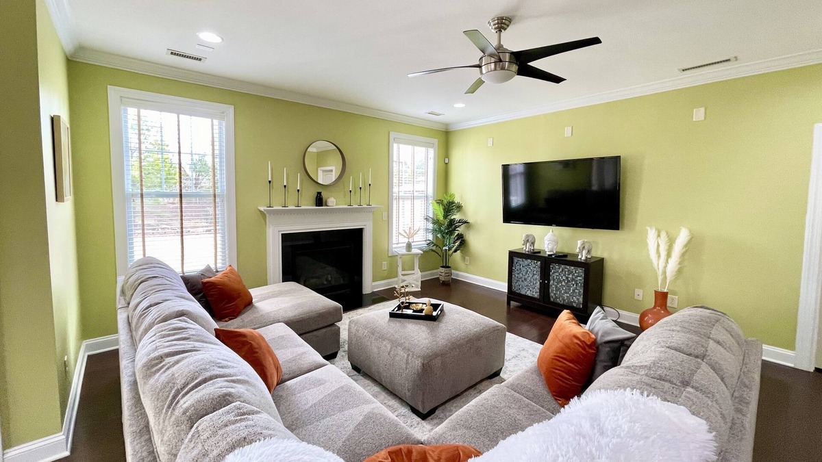 Cary House | Enchanting 4BD Home| Perfect for Families & Groups