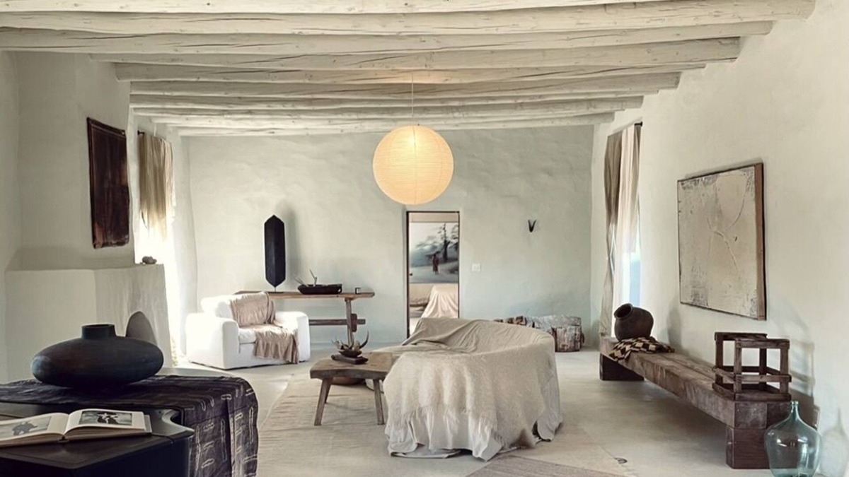 Galisteo House | Enchanting retreat on 5 picturesque acres in the historic village of Galisteo.