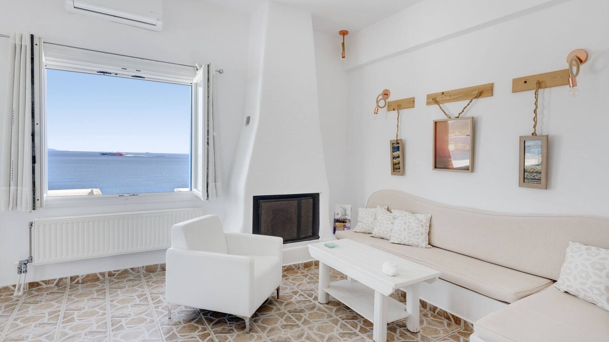 Vari House | Endless Blue from Syros - Fabrika House 1