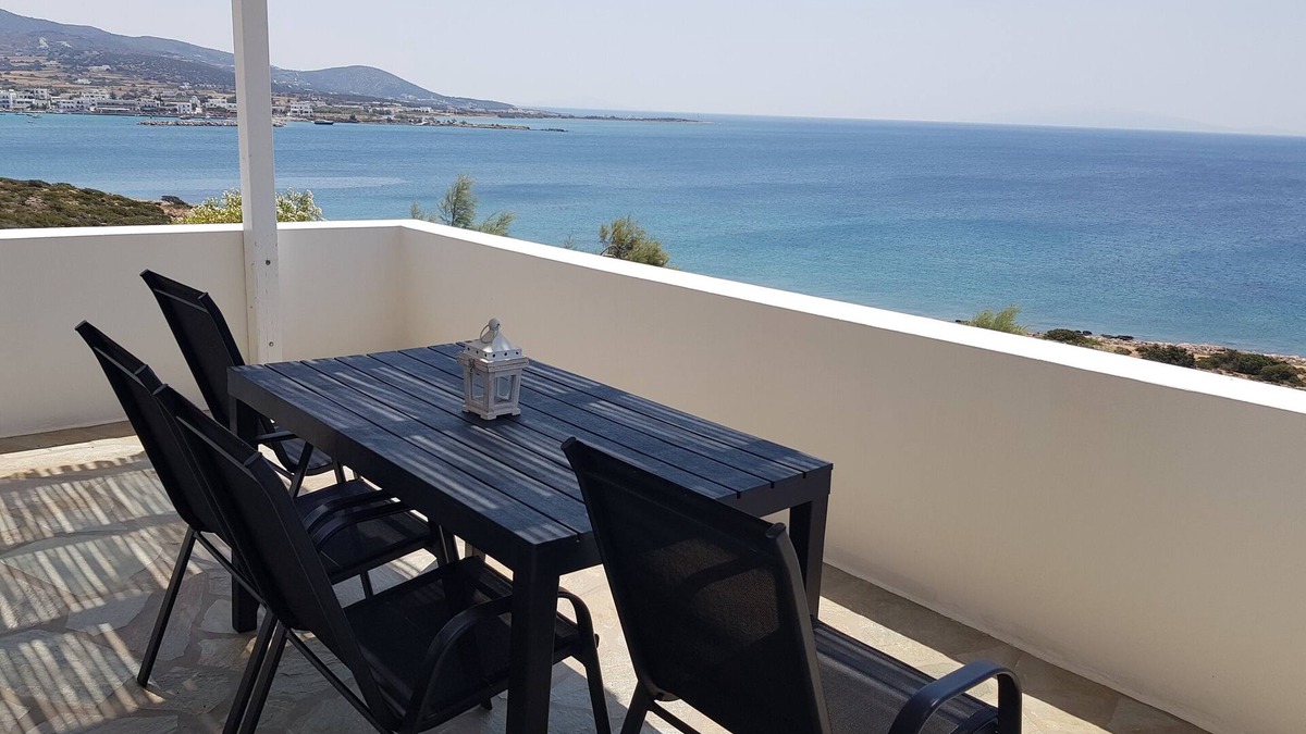 Paros Apartment | Endless Seaview