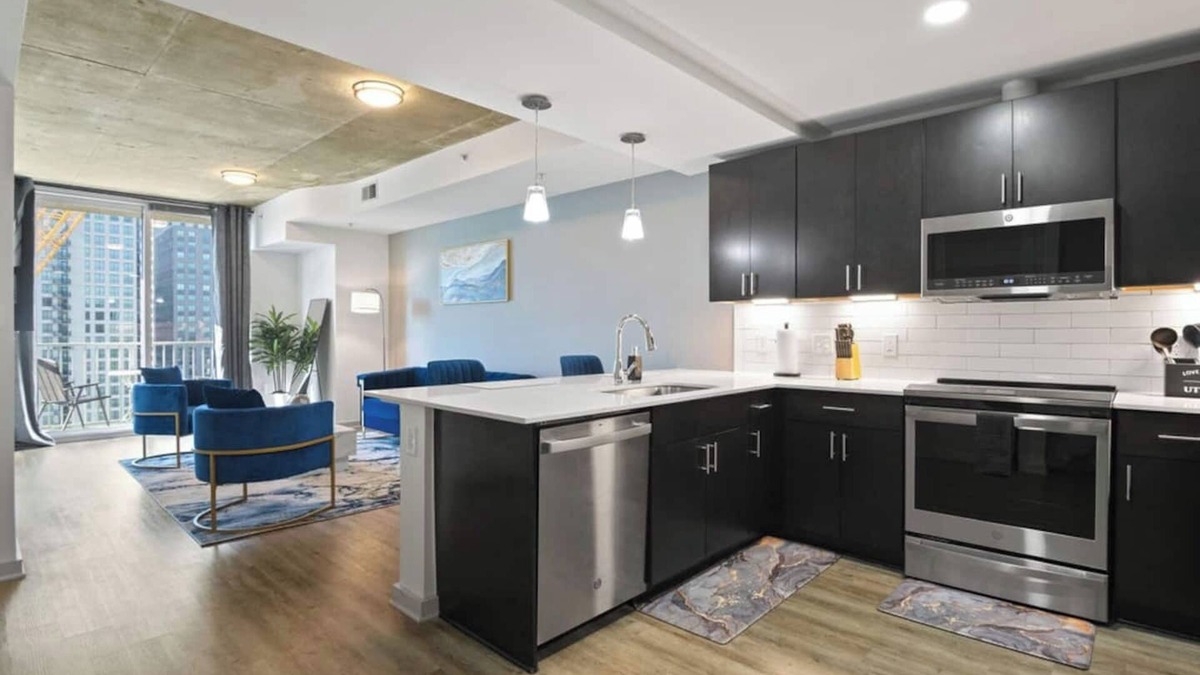Midtown Apartment | Enjoy a stylish experience at this centrally-located Midtown Atlanta vibe