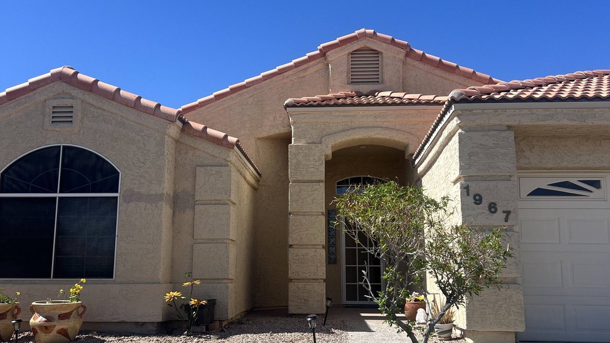 Fort Mohave House | Enjoy an oasis's over looking the golf course