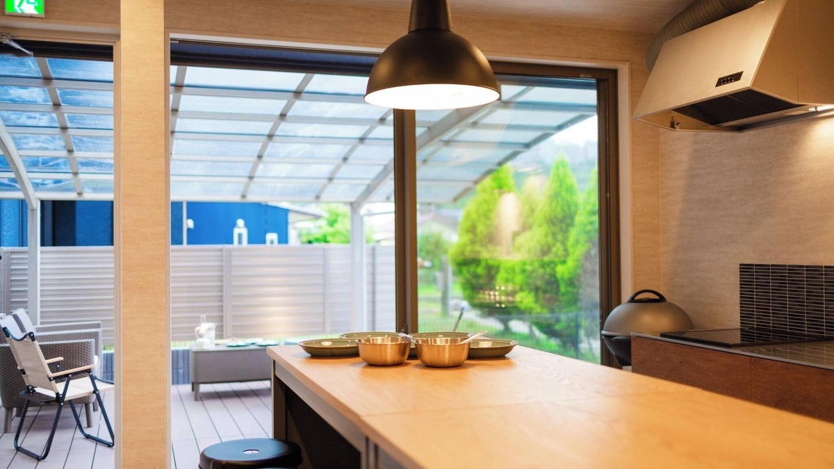 Kyonan House | Enjoy autumn flavors on the wooden deck with a BBQ/Awagun Chiba