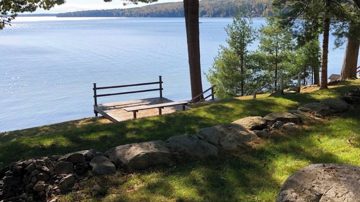 Port Douglass House | Enjoy Modern Amenities and Fun on the Water with Kayaks & Paddle Boat