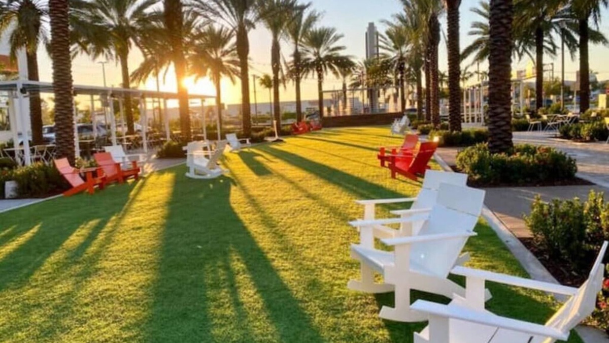 Hallandale Beach House | Enjoy our brand new home close to Hollywood in Hallandale Beach!