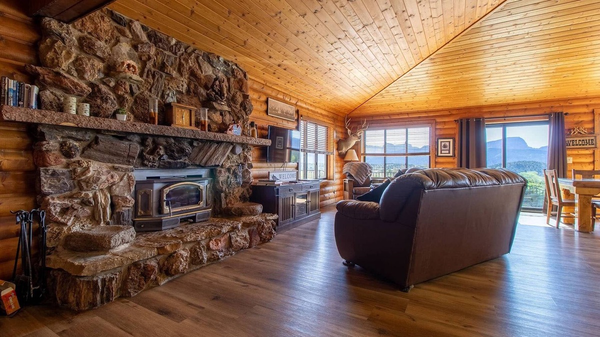 New Harmony Cabin | Enjoy Privacy and Mountain Views At Our 50 Acre Ranch Near 2 of Utah's Mighty 5!