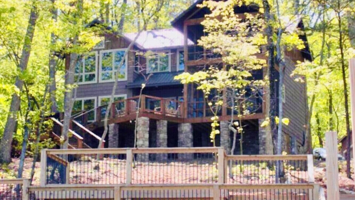 Southmont House | Enjoy the beautiful sunsets and lake views from every room and deck!