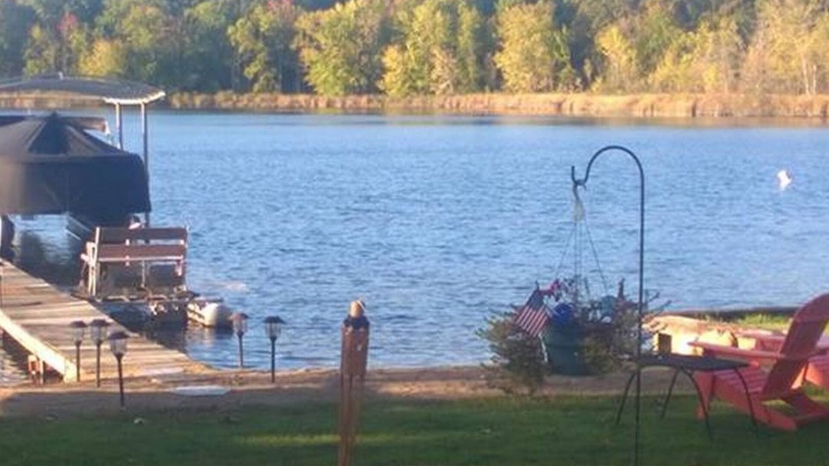 Unadilla Township House | Enjoy the lake life, beautiful beach and great for swimming