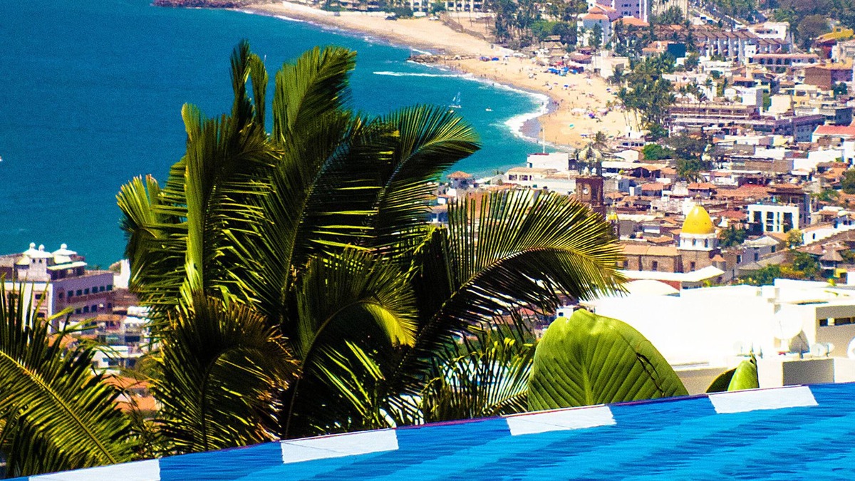 Conchas Chinas Villa | Enjoy the Ocean Views in Conchas Chinas, Secluded Oasis