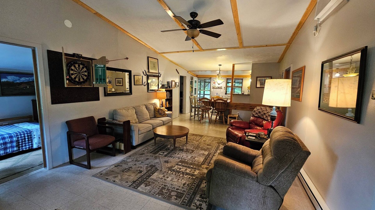 Kingsley House | Enjoy theTraverse City area lakes, rivers, wineries, trails and seclusion here!