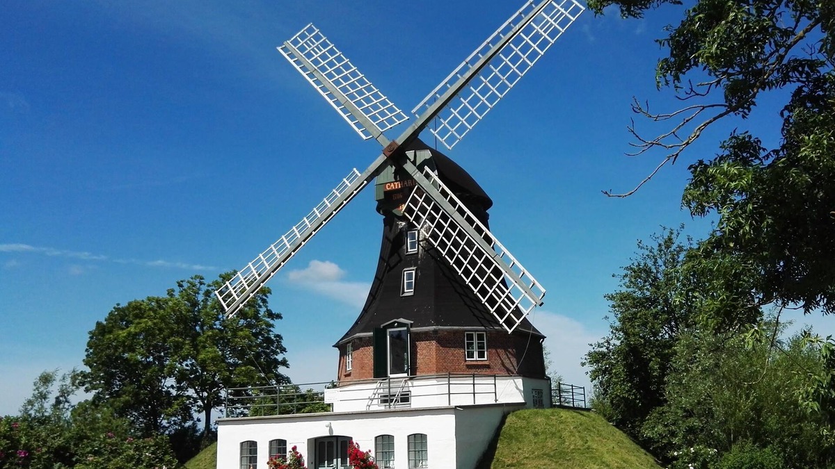 Oldenswort House | Enjoy your holidays in the historic, romantic windmill Catharina