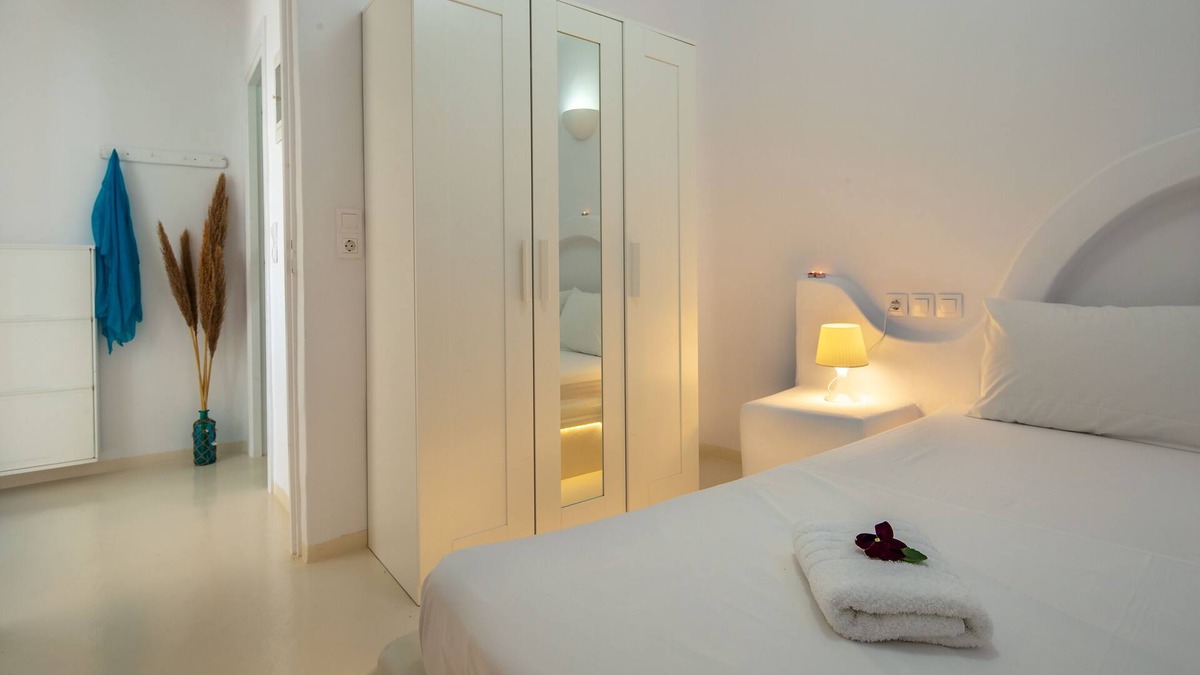 Karystos Apartment | Enjoy your stay at Karystos Villas with a wonderfull view over the sea!