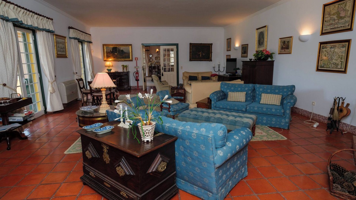 Santarem Other | Enoturismo de Excelência: 30 m Lisboa: Scalab Wine Estate - Quinta da Centieira