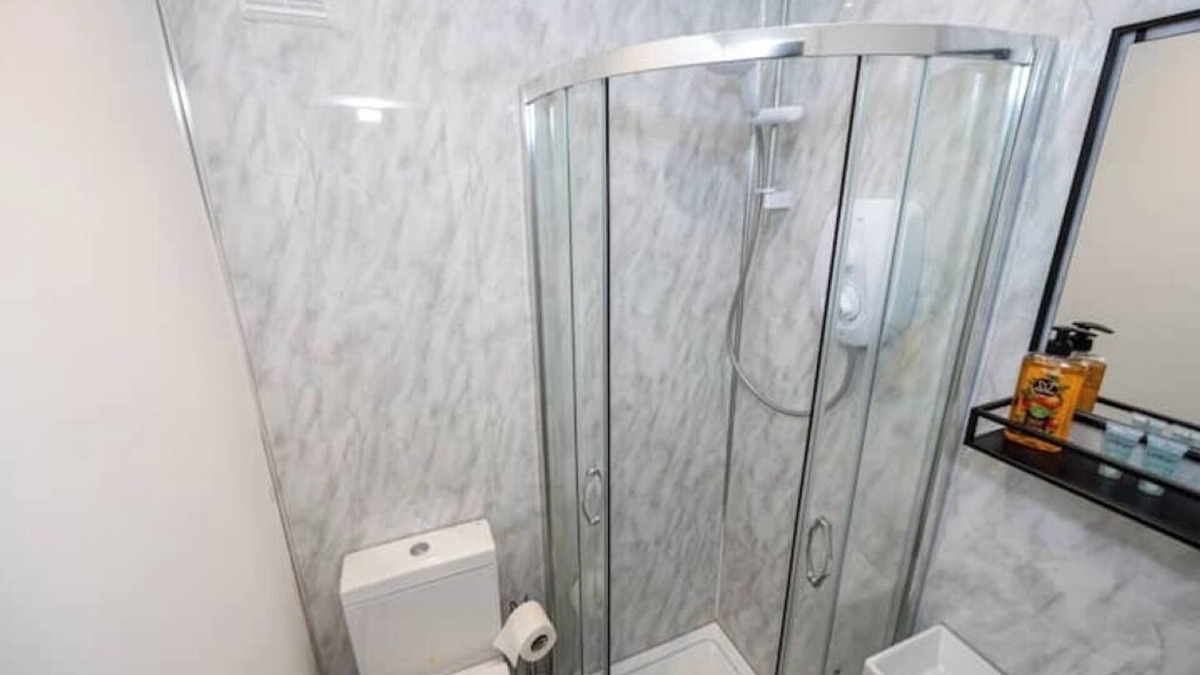 Castlefield Hotel | Ensuite Rooms - Long Stays Welcome