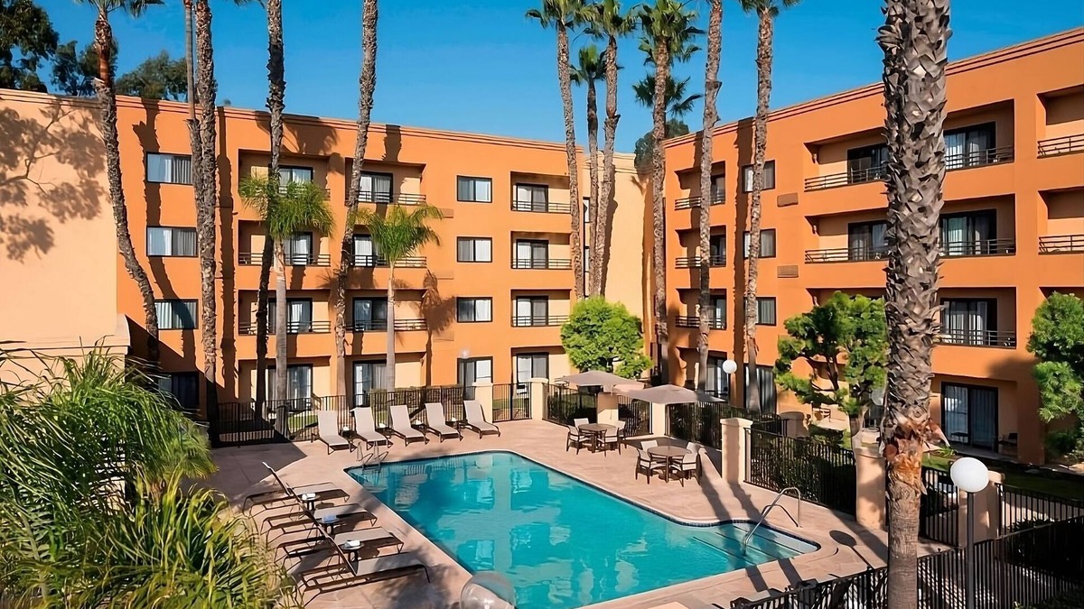 Torrance Hotel | Ensuring a Very Comfortable & Memorable Stay! Near Hermosa Beach Pier